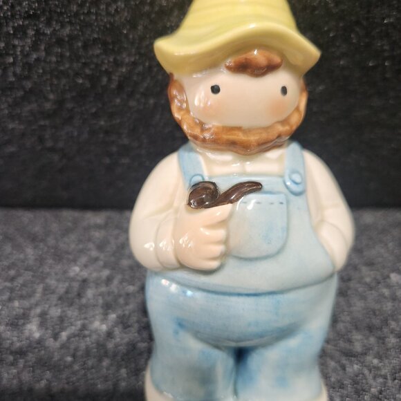 Farmer & Wife Salt & Pepper Shakers with Farmer Coffee Mug OTAGIRI Hand Crafted - Picture 8 of 16